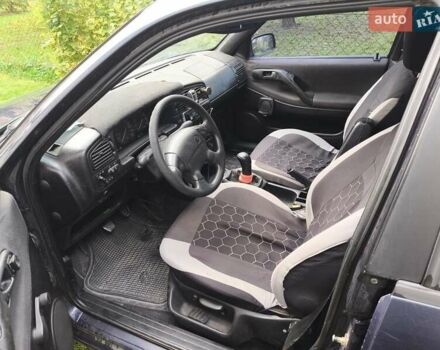 Синий Фольксваген Пассат, объемом двигателя 2 л и пробегом 570 тыс. км за 1700 $, фото 4 на Automoto.ua