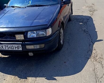 Синий Фольксваген Пассат, объемом двигателя 1.8 л и пробегом 500 тыс. км за 1500 $, фото 6 на Automoto.ua