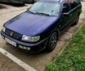 Синий Фольксваген Пассат, объемом двигателя 1.8 л и пробегом 368 тыс. км за 2950 $, фото 1 на Automoto.ua
