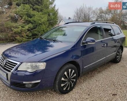 Синій Фольксваген Пассат, об'ємом двигуна 2 л та пробігом 249 тис. км за 2180 $, фото 11 на Automoto.ua