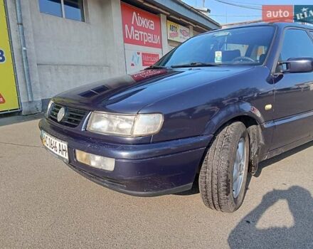 Синій Фольксваген Пассат, об'ємом двигуна 1.8 л та пробігом 497 тис. км за 2200 $, фото 5 на Automoto.ua