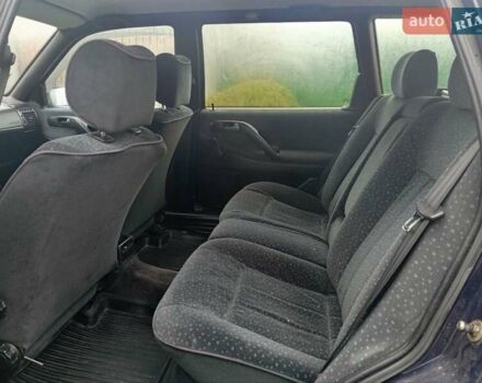 Синий Фольксваген Пассат, объемом двигателя 1.9 л и пробегом 280 тыс. км за 2300 $, фото 7 на Automoto.ua