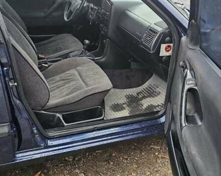 Фольксваген Пассат 1996 у Самборе на Automoto.ua Синій Фольксваген Пассат, об'ємом двигуна 2 л та пробігом 350 тис. км за 2000 $, фото 7 на Automoto.ua