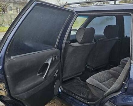 Фольксваген Пассат 1996 у Самборе на Automoto.ua Синій Фольксваген Пассат, об'ємом двигуна 2 л та пробігом 350 тис. км за 2000 $, фото 2 на Automoto.ua