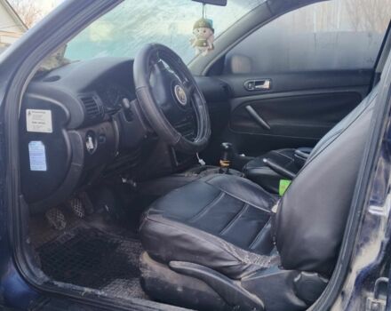 Синий Фольксваген Пассат, объемом двигателя 1.9 л и пробегом 452 тыс. км за 3000 $, фото 1 на Automoto.ua