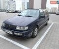 Синий Фольксваген Пассат, объемом двигателя 1.9 л и пробегом 350 тыс. км за 2600 $, фото 1 на Automoto.ua