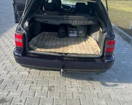 Синий Фольксваген Пассат, объемом двигателя 1.8 л и пробегом 100 тыс. км за 3800 $, фото 1 на Automoto.ua