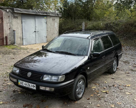 Фольксваген Пассат 1996 у Кривому Розі на Automoto.ua Синій Фольксваген Пассат, об'ємом двигуна 1.78 л та пробігом 350 тис. км за 3300 $, фото 10 на Automoto.ua