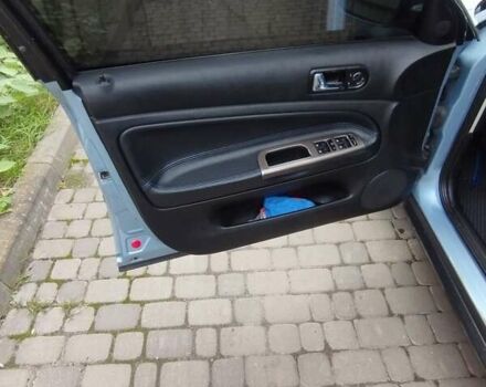 Синий Фольксваген Пассат, объемом двигателя 1.8 л и пробегом 374 тыс. км за 2800 $, фото 3 на Automoto.ua