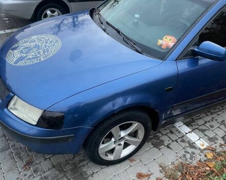 Синій Фольксваген Пассат, об'ємом двигуна 1.8 л та пробігом 240 тис. км за 3100 $, фото 4 на Automoto.ua