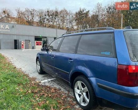 Синий Фольксваген Пассат, объемом двигателя 1.78 л и пробегом 200 тыс. км за 3100 $, фото 2 на Automoto.ua