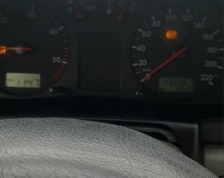 Синий Фольксваген Пассат, объемом двигателя 1.9 л и пробегом 430 тыс. км за 4200 $, фото 6 на Automoto.ua