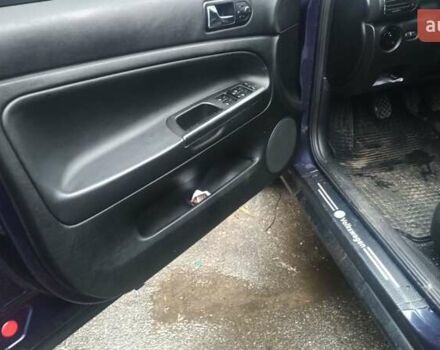 Синий Фольксваген Пассат, объемом двигателя 1.78 л и пробегом 340 тыс. км за 3695 $, фото 6 на Automoto.ua