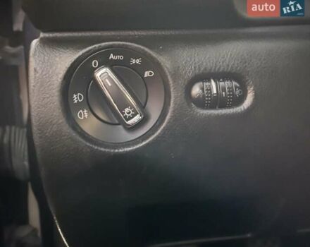 Синий Фольксваген Пассат, объемом двигателя 1.78 л и пробегом 320 тыс. км за 5500 $, фото 16 на Automoto.ua