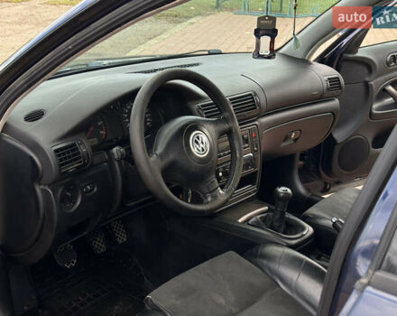 Фольксваген Пассат 1998 в Стрые на Automoto.ua Синий Фольксваген Пассат, объемом двигателя 1.78 л и пробегом 348 тыс. км за 3200 $, фото 14 на Automoto.ua