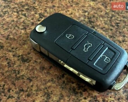 Синій Фольксваген Пассат, об'ємом двигуна 1.78 л та пробігом 320 тис. км за 5300 $, фото 17 на Automoto.ua