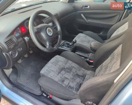 Синий Фольксваген Пассат, объемом двигателя 1.8 л и пробегом 260 тыс. км за 4500 $, фото 14 на Automoto.ua