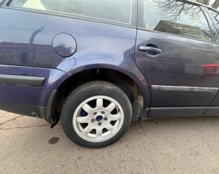 Синий Фольксваген Пассат, объемом двигателя 2.3 л и пробегом 389 тыс. км за 2600 $, фото 11 на Automoto.ua