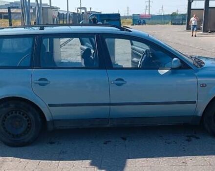 Синий Фольксваген Пассат, объемом двигателя 1.9 л и пробегом 320 тыс. км за 3800 $, фото 7 на Automoto.ua