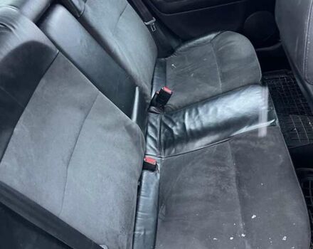 Синий Фольксваген Пассат, объемом двигателя 1.78 л и пробегом 349 тыс. км за 3500 $, фото 4 на Automoto.ua