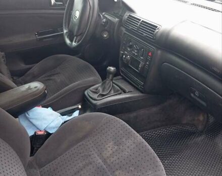 Синій Фольксваген Пассат, об'ємом двигуна 1.6 л та пробігом 430 тис. км за 3500 $, фото 3 на Automoto.ua