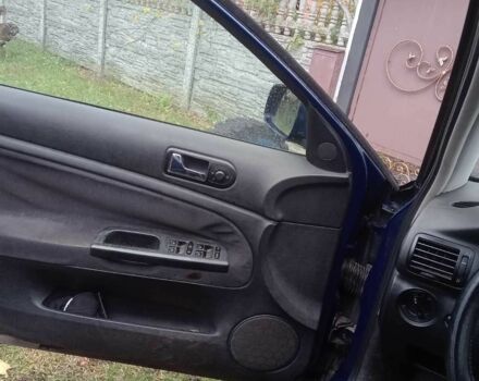 Синий Фольксваген Пассат, объемом двигателя 1.8 л и пробегом 250 тыс. км за 3600 $, фото 5 на Automoto.ua