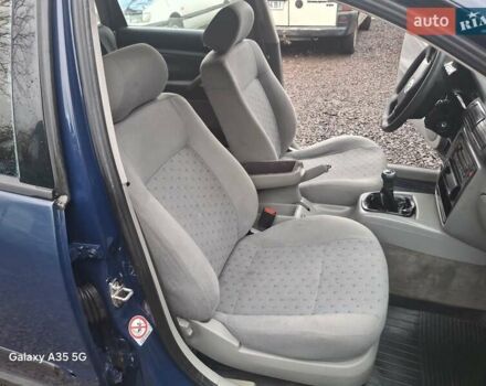 Синий Фольксваген Пассат, объемом двигателя 1.9 л и пробегом 311 тыс. км за 2000 $, фото 18 на Automoto.ua