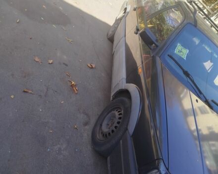 Синий Фольксваген Пассат, объемом двигателя 1.8 л и пробегом 1000 тыс. км за 1500 $, фото 7 на Automoto.ua