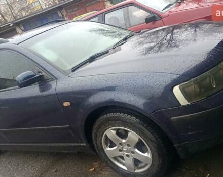 Синий Фольксваген Пассат, объемом двигателя 1.78 л и пробегом 340 тыс. км за 3695 $, фото 4 на Automoto.ua