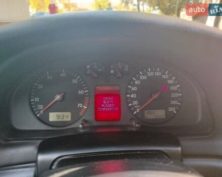 Синий Фольксваген Пассат, объемом двигателя 1.8 л и пробегом 260 тыс. км за 4500 $, фото 10 на Automoto.ua