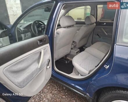 Синий Фольксваген Пассат, объемом двигателя 1.9 л и пробегом 311 тыс. км за 2000 $, фото 26 на Automoto.ua