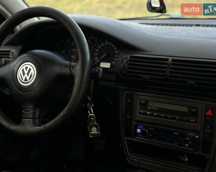 Фольксваген Пассат 1998 в Стрые на Automoto.ua Синий Фольксваген Пассат, объемом двигателя 1.78 л и пробегом 348 тыс. км за 3200 $, фото 26 на Automoto.ua