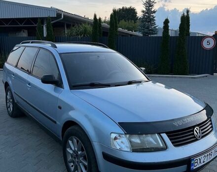 Синій Фольксваген Пассат, об'ємом двигуна 1.78 л та пробігом 368 тис. км за 2800 $, фото 2 на Automoto.ua