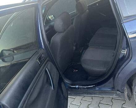 Синий Фольксваген Пассат, объемом двигателя 1.9 л и пробегом 330 тыс. км за 2800 $, фото 4 на Automoto.ua