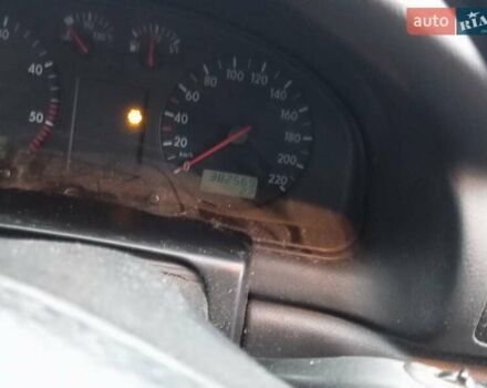 Синий Фольксваген Пассат, объемом двигателя 1.9 л и пробегом 382 тыс. км за 3400 $, фото 2 на Automoto.ua