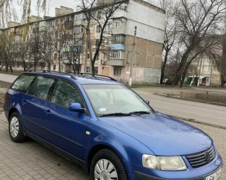 Синій Фольксваген Пассат, об'ємом двигуна 1.9 л та пробігом 300 тис. км за 2000 $, фото 1 на Automoto.ua