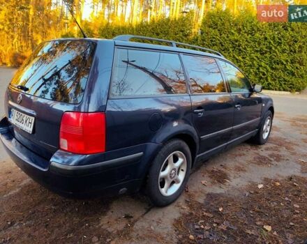 Синий Фольксваген Пассат, объемом двигателя 1.6 л и пробегом 330 тыс. км за 2700 $, фото 2 на Automoto.ua