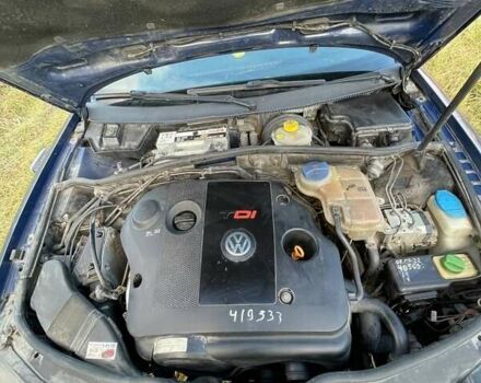 Синий Фольксваген Пассат, объемом двигателя 1.9 л и пробегом 456 тыс. км за 2700 $, фото 6 на Automoto.ua
