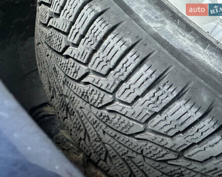 Синий Фольксваген Пассат, объемом двигателя 1.9 л и пробегом 330 тыс. км за 2800 $, фото 7 на Automoto.ua