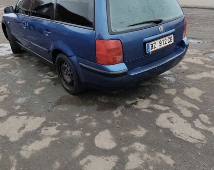 Синій Фольксваген Пассат, об'ємом двигуна 2 л та пробігом 350 тис. км за 3084 $, фото 2 на Automoto.ua