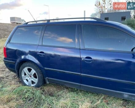 Синий Фольксваген Пассат, объемом двигателя 1.9 л и пробегом 456 тыс. км за 2700 $, фото 2 на Automoto.ua