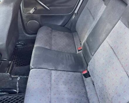 Синий Фольксваген Пассат, объемом двигателя 1.9 л и пробегом 456 тыс. км за 2700 $, фото 10 на Automoto.ua