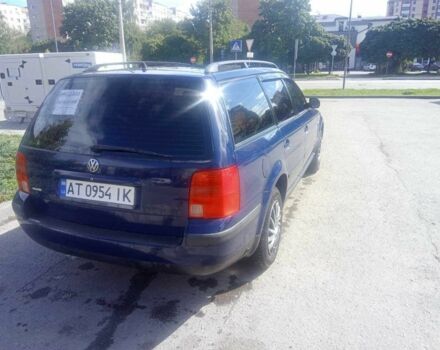 Синий Фольксваген Пассат, объемом двигателя 1.6 л и пробегом 250 тыс. км за 3600 $, фото 5 на Automoto.ua