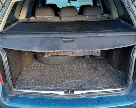 Синій Фольксваген Пассат, об'ємом двигуна 1.78 л та пробігом 380 тис. км за 3300 $, фото 5 на Automoto.ua