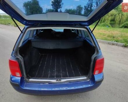 Синий Фольксваген Пассат, объемом двигателя 1.6 л и пробегом 280 тыс. км за 3000 $, фото 3 на Automoto.ua