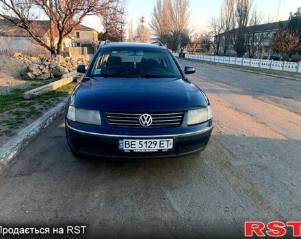 Синій Фольксваген Пассат, об'ємом двигуна 1.9 л та пробігом 333 тис. км за 3000 $, фото 1 на Automoto.ua