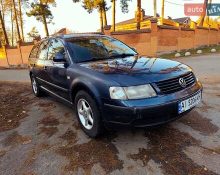 Синий Фольксваген Пассат, объемом двигателя 1.6 л и пробегом 330 тыс. км за 2700 $, фото 4 на Automoto.ua