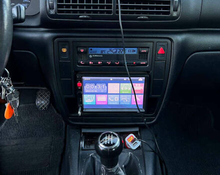 Синий Фольксваген Пассат, объемом двигателя 1.6 л и пробегом 277 тыс. км за 2999 $, фото 9 на Automoto.ua