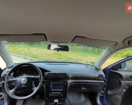 Синий Фольксваген Пассат, объемом двигателя 1.6 л и пробегом 280 тыс. км за 3000 $, фото 4 на Automoto.ua