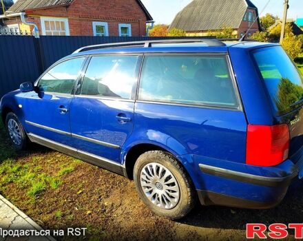 Синий Фольксваген Пассат, объемом двигателя 1.9 л и пробегом 385 тыс. км за 5000 $, фото 3 на Automoto.ua